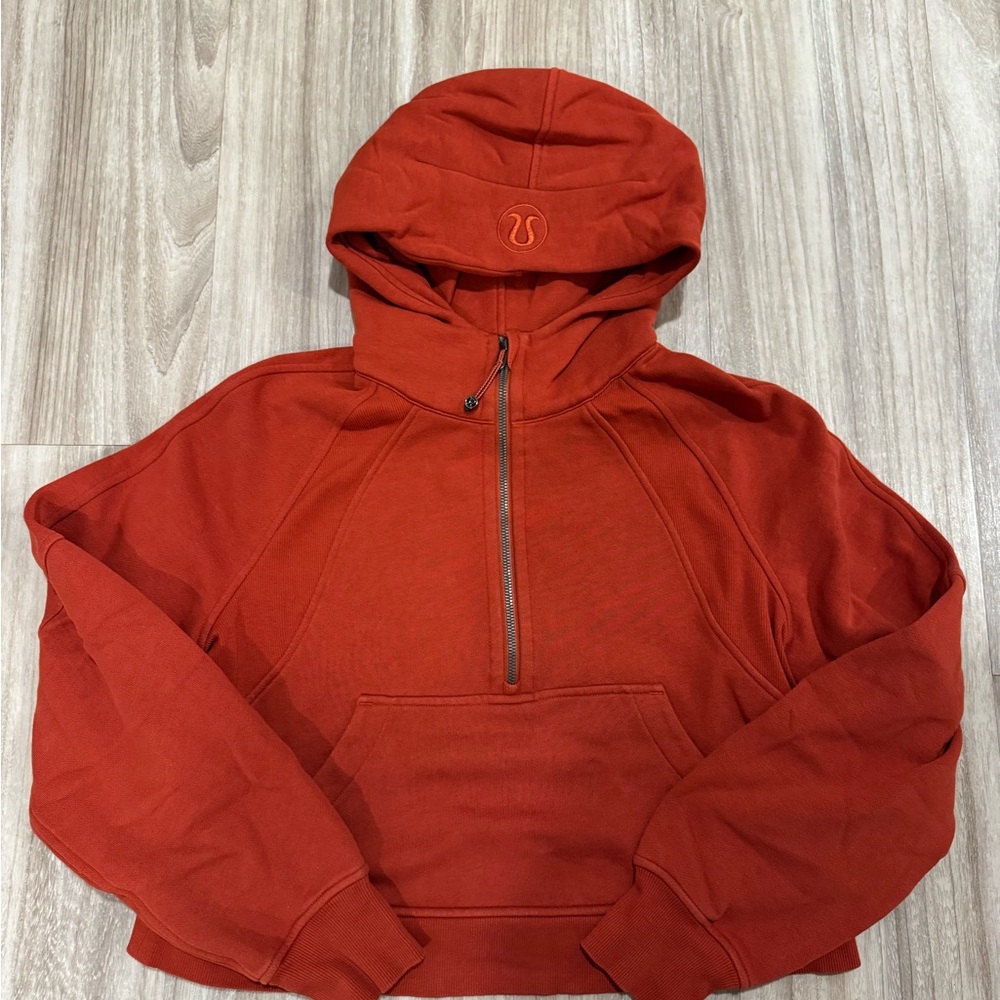 Lululemon cropped half zip scuba